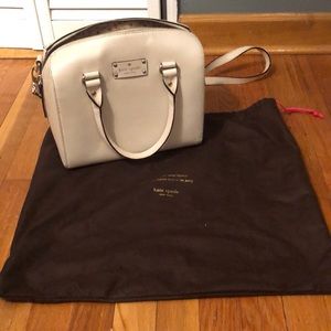 KATE SPADE white Wellesley Alessa NO Dustbag